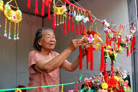 非遺項(xiàng)目“中國農(nóng)洽會”上大放異彩