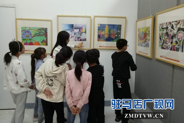 確山縣舉辦“我的可愛祖國”少兒美術作品展