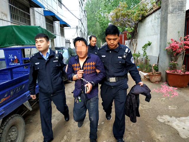 泌陽：執(zhí)行辦案百日競賽集中攻堅(jiān)大行動(dòng)  抓捕“老賴”9名