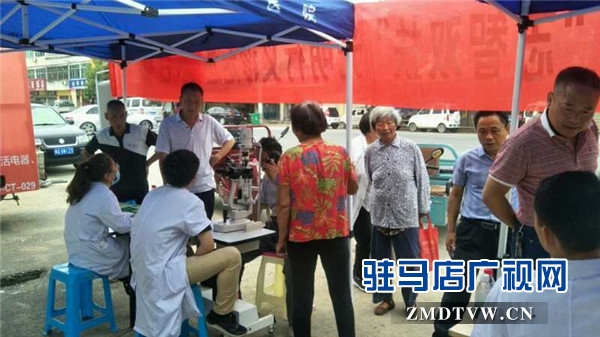 新蔡尖峰眼科醫(yī)院組織專家開展“志智雙扶”活動走進孫召鎮(zhèn)