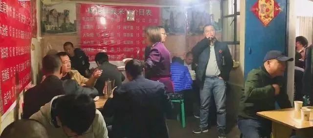 深夜食堂：攢勁弟弟帶你吃！烏魯木齊十大經(jīng)典拌面館，咱新疆人就好這口... 