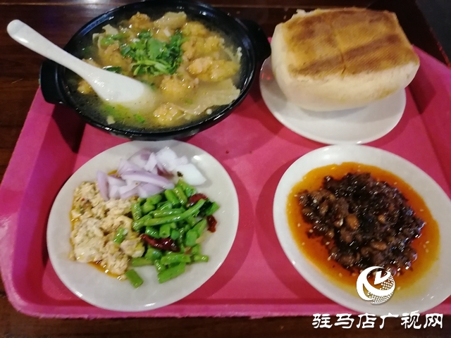 吳嬸饃菜湯，吃出家的味道