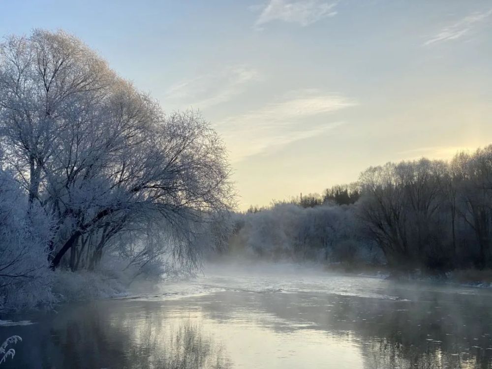 今日冬至，風(fēng)雪連晝夜，最珍是家常