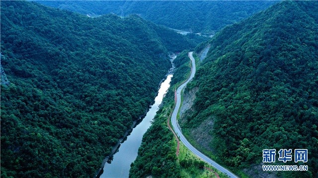 開(kāi)著汽車看鄉(xiāng)村丨路暢茅箭風(fēng)景美 生態(tài)旅游促振興