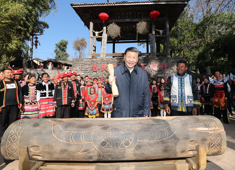 總書記傾心澆灌民族團(tuán)結(jié)進(jìn)步之花