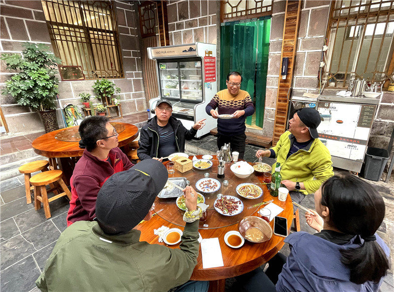 “一年好景君須記，最是橙黃橘綠時”