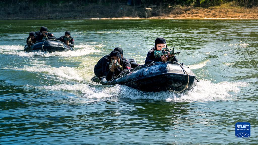 “錨”定忠誠(chéng) “艦”證時(shí)代——寫(xiě)在人民海軍成立73周年之際