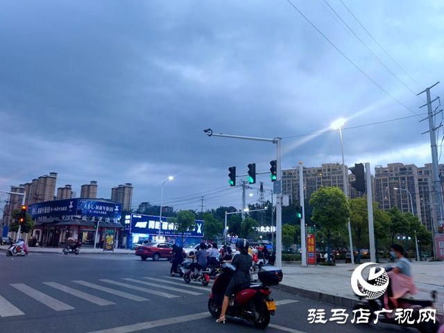 暴風(fēng)雨前的美麗駐馬店