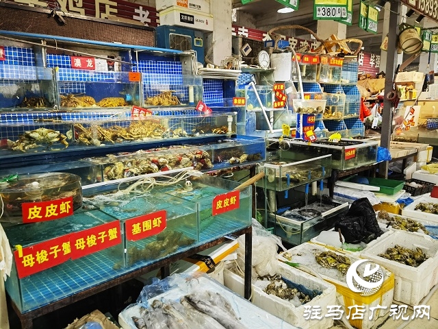 新春走基層丨 駐馬店：春節(jié)將至 年貨市場(chǎng)年味足