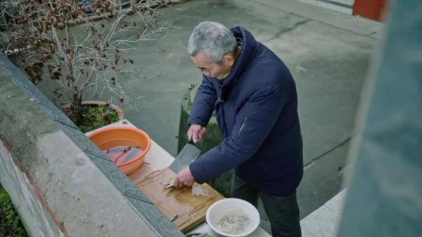 英雄之光｜這碗河蚌湯還是70年前的味道，他卻再也沒喝過……