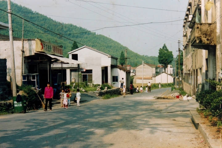 第一視點(diǎn)丨人不負(fù)青山 青山定不負(fù)人——余村十八年