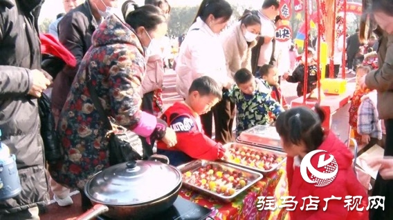 遂平縣第三幼兒園舉行“喜迎龍年 廟趣橫生”元旦廟會(huì)