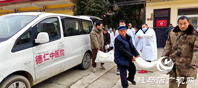 平輿縣德仁中醫(yī)院赴楊埠敬老院開展健康義診送溫暖活動