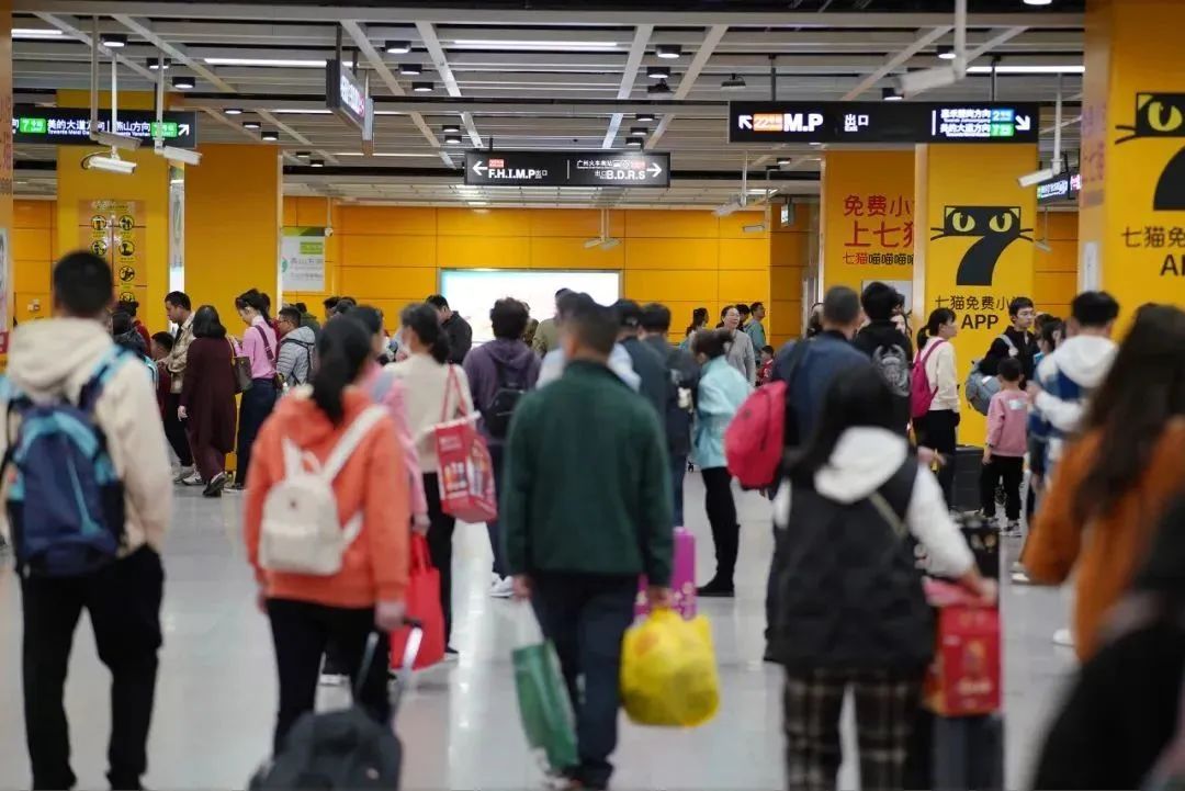 買不到返程車票或因不可抗拒因素，不能按時上班，算曠工嗎？