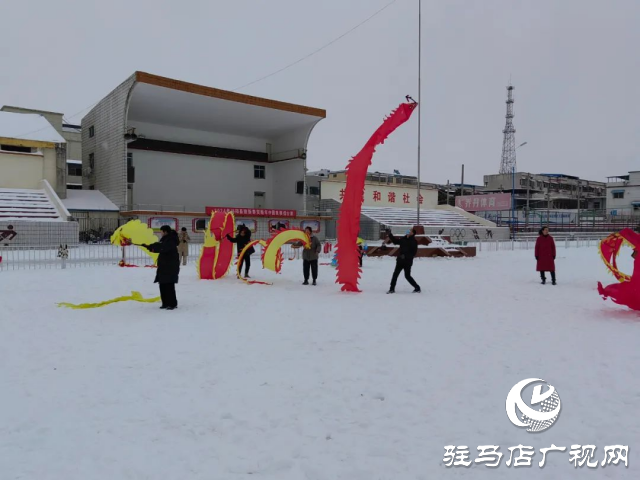 2024年后這場(chǎng)大雪你滑雪了嗎?快來(lái)看看各種各樣的滑雪模式！