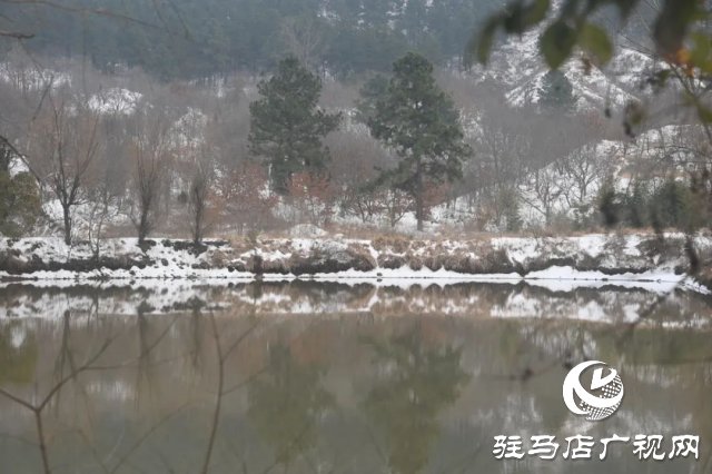 盤(pán)古山：晨起開(kāi)門(mén)雪滿(mǎn)山 雪晴云淡日光寒