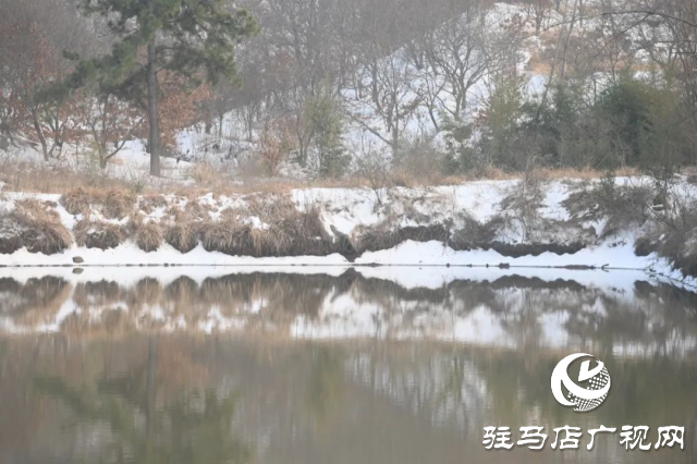 盤(pán)古山：晨起開(kāi)門(mén)雪滿(mǎn)山 雪晴云淡日光寒