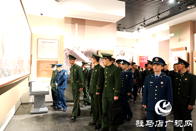 遂平縣組織返鄉(xiāng)退役軍人參觀楊靖宇將軍紀(jì)念館，開展“返鄉(xiāng)第一課”活動(dòng)