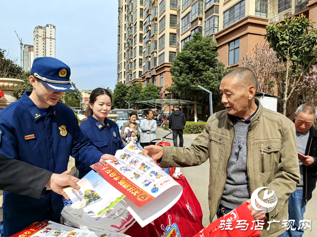 泌陽(yáng)縣開展住宅小區(qū)電動(dòng)車消防安全專項(xiàng)宣傳活動(dòng)