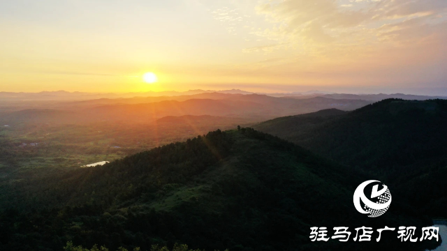 【家在天中】盤嵐朝起添秀色 美麗泌陽盤古山