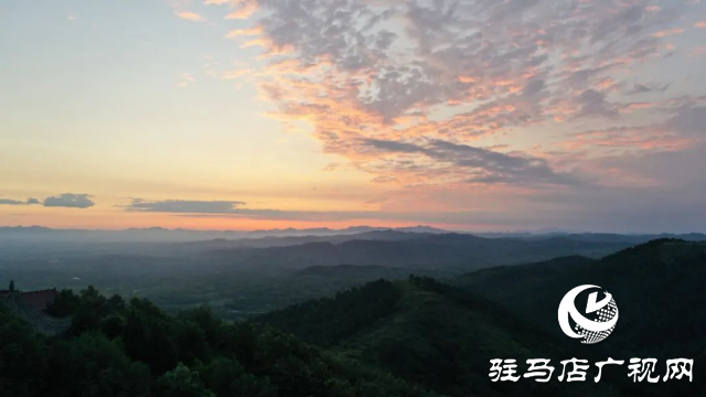 【家在天中】盤嵐朝起添秀色 美麗泌陽盤古山