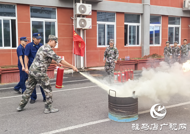 駐馬店：開展消防知識(shí)實(shí)操演練 筑牢校園安全防線