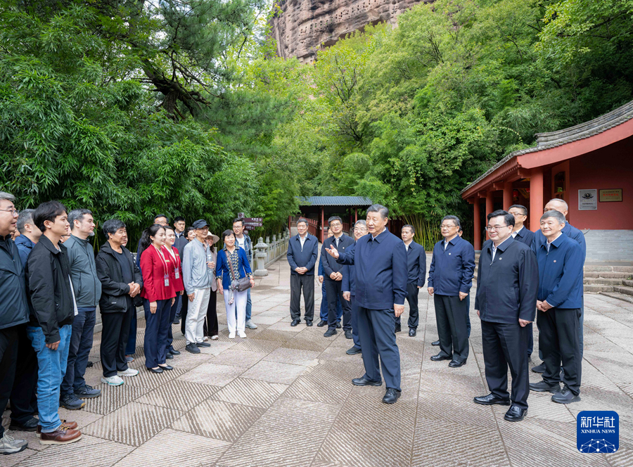 習(xí)近平在甘肅考察時(shí)強(qiáng)調(diào) 深化改革勇于創(chuàng)新苦干實(shí)干富民興隴 奮力譜寫中國(guó)式現(xiàn)代化甘肅篇章