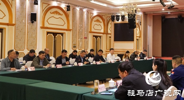 河南省第八考核組巡查泌陽(yáng)縣2024年度安全生產(chǎn)、防災(zāi)減災(zāi)救災(zāi)和消防工作匯報(bào)會(huì)召開